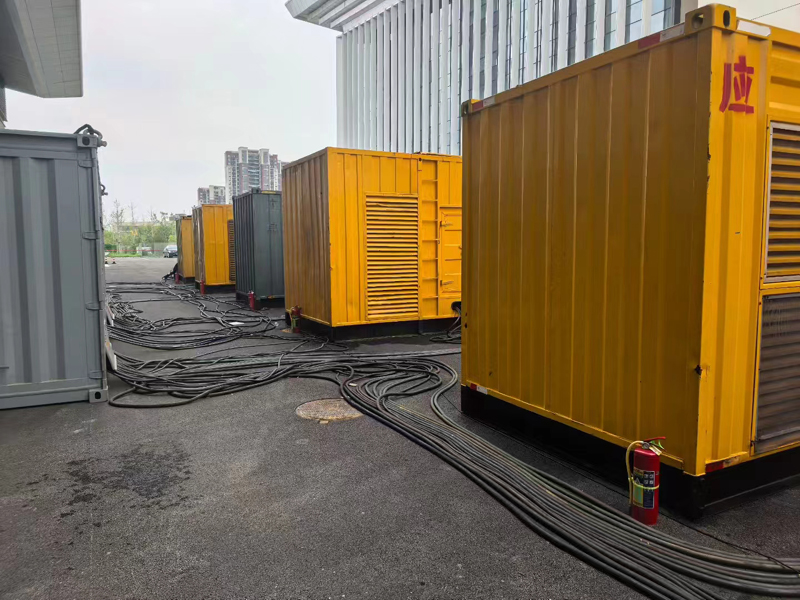 吉州不同季节柴油发电机组保养有哪些注意事项？