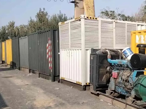 吉州200KW柴油发电机机组每小时油耗是多少?